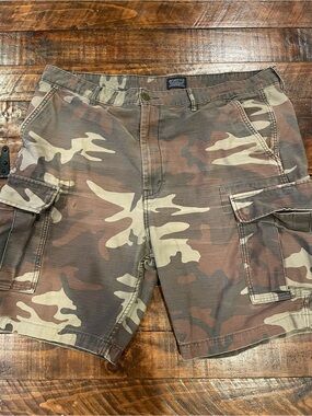 Levi's Men's Camo Cargo Shorts - Brown & Green
